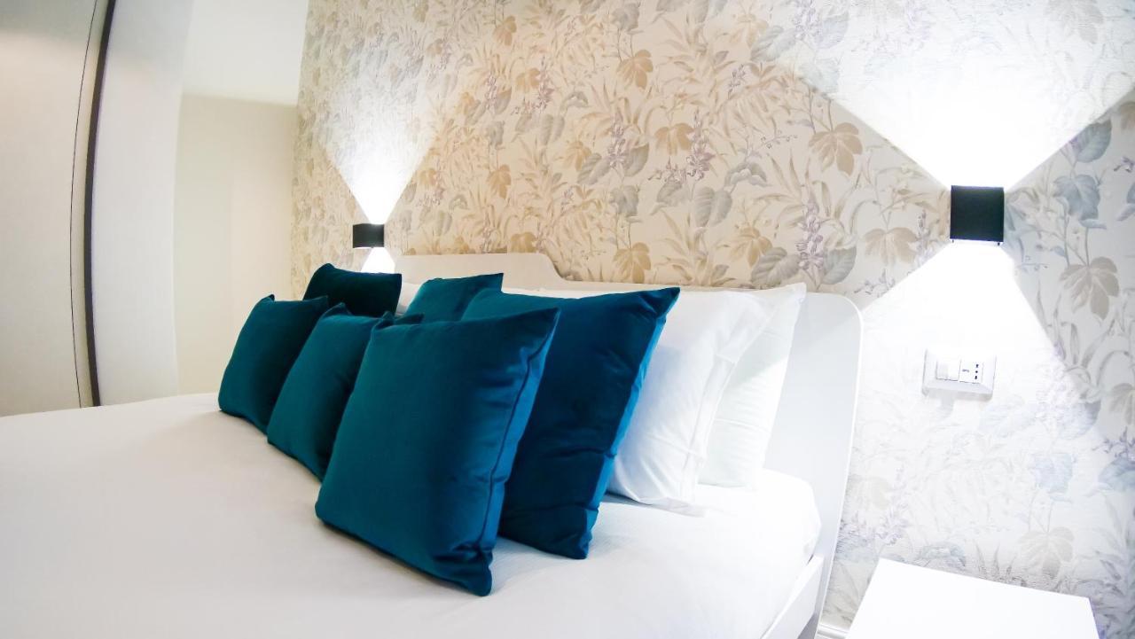 Residenza Rosa Appartement Rome Buitenkant foto